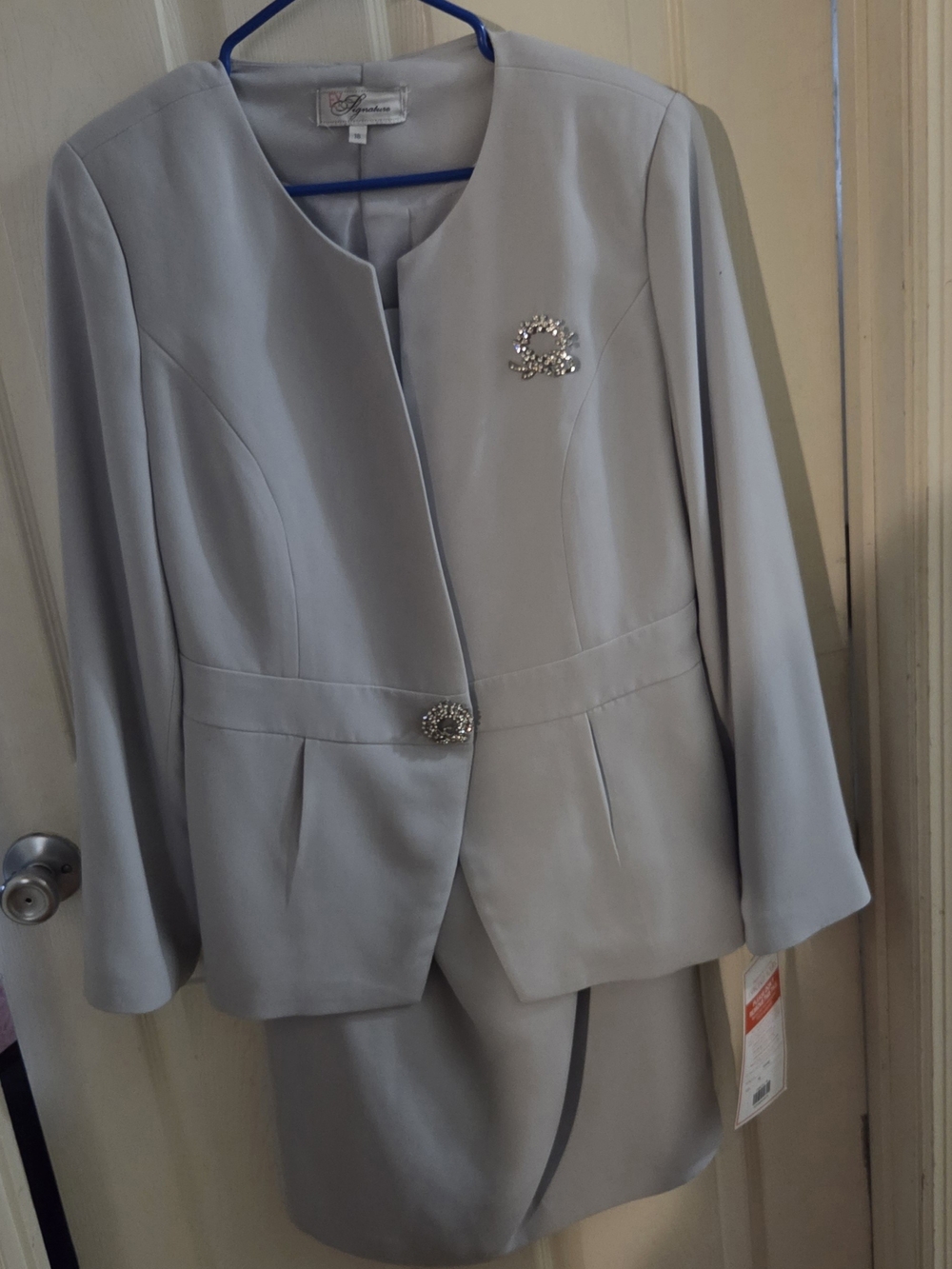 Jaclyn Smith Women's Light Gray Dress Jacket and Skirt Set